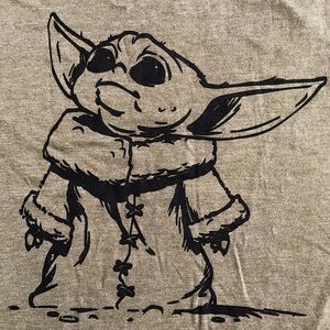 Star Wars Mandalorian Baby Yoda Top